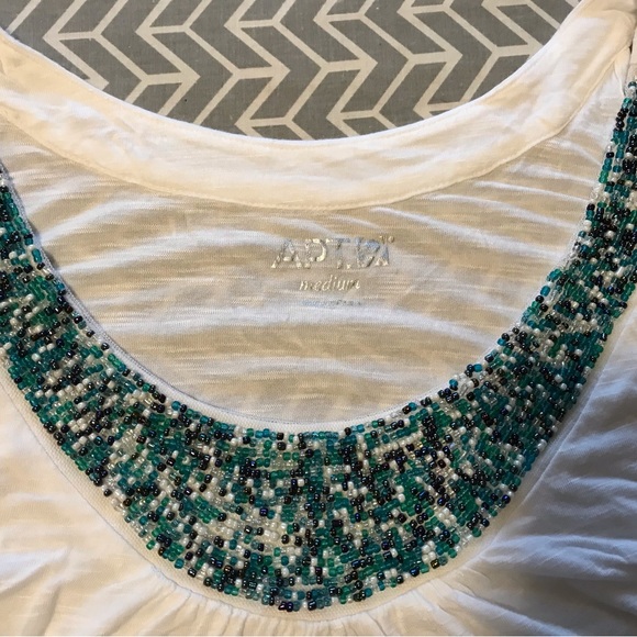 Apt 9 White Beaded Tank Top - M - Picture 2 of 3
